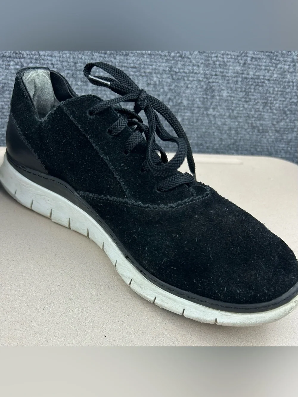 Vionic Taylor Women’s Walking Sneakers Size 8